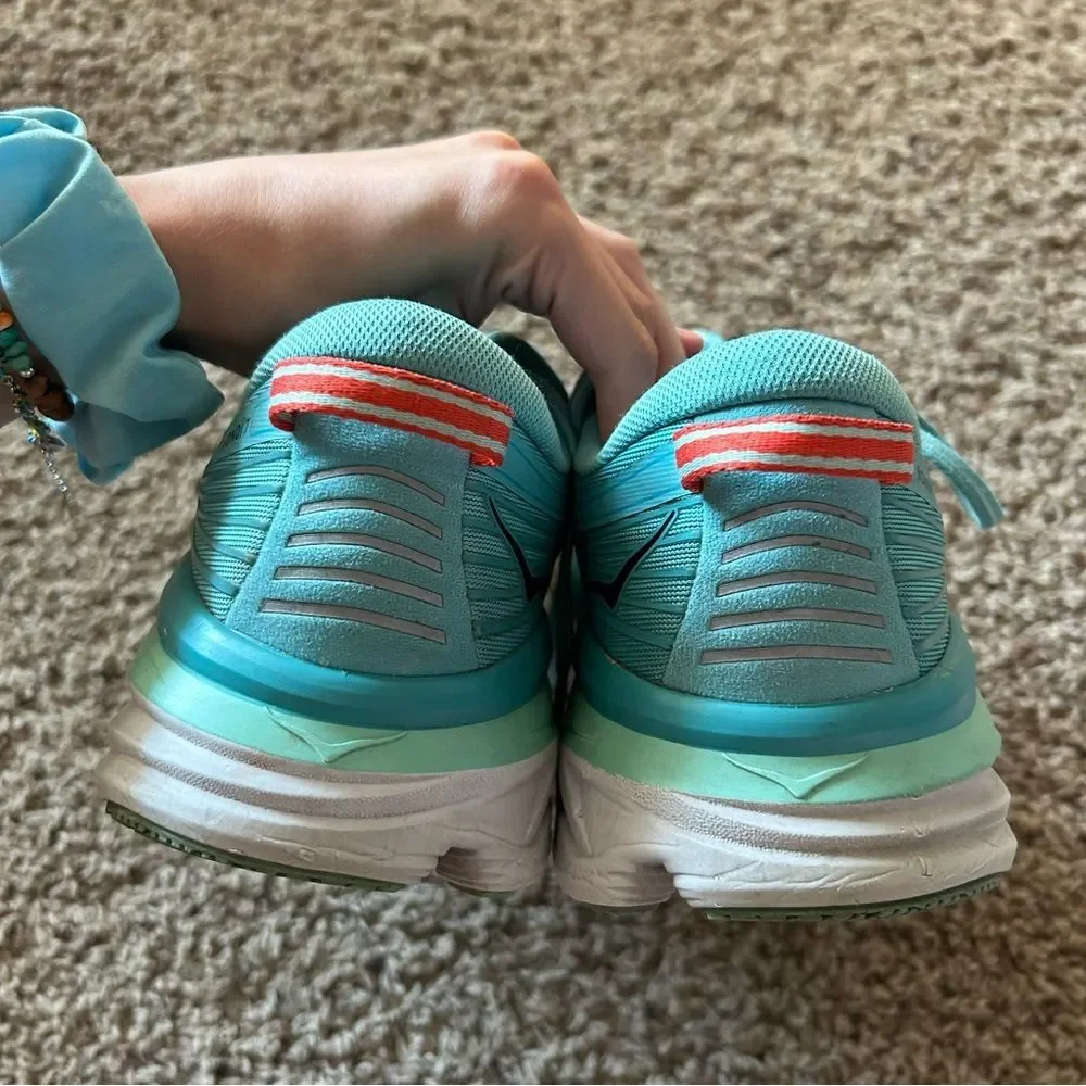 Hoka one bondi